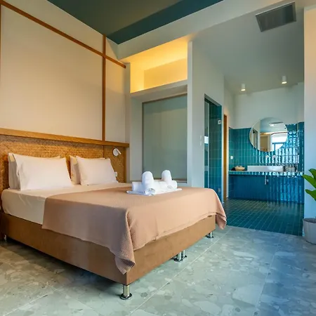 Take Me Here With A Sea View By Salt * ヴォロス